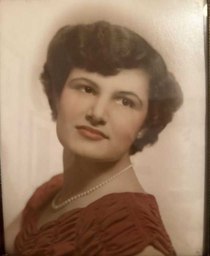 Mary Limberakis Profile Photo