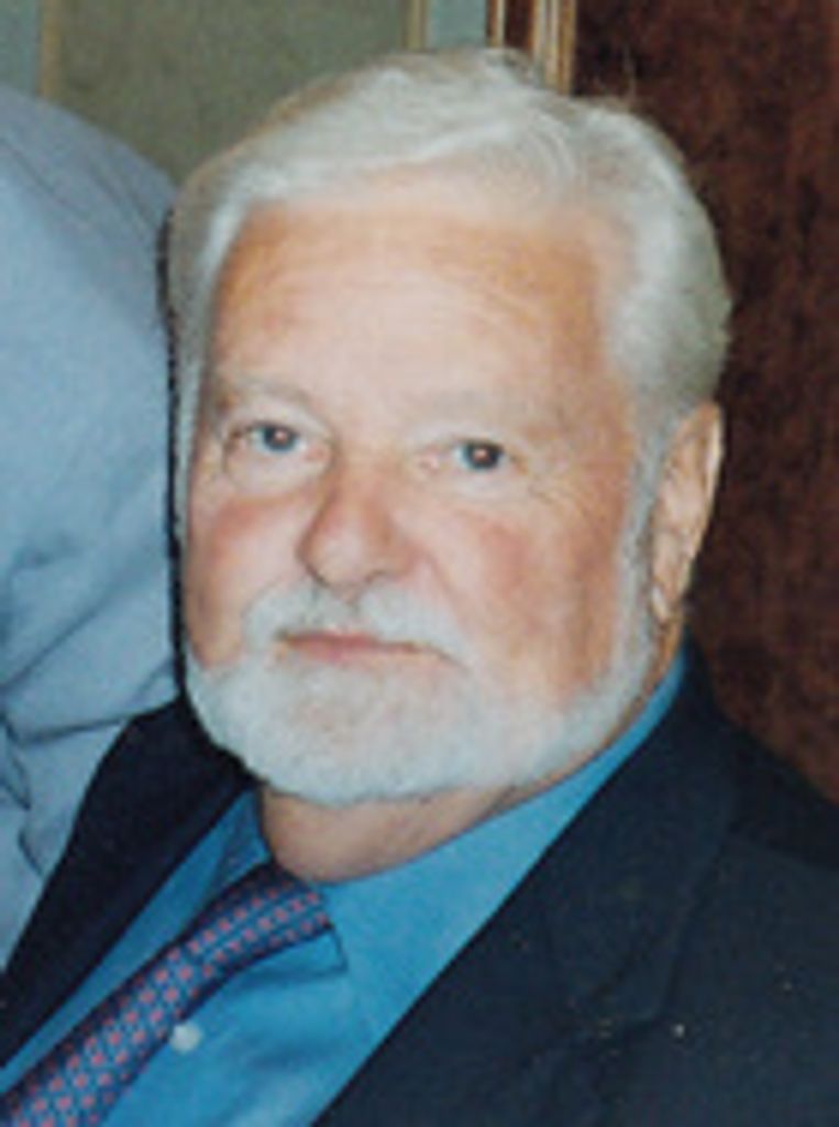Royce  E. Moshier