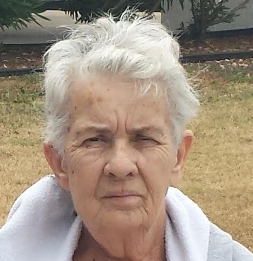 Lois Dale Smith Profile Photo