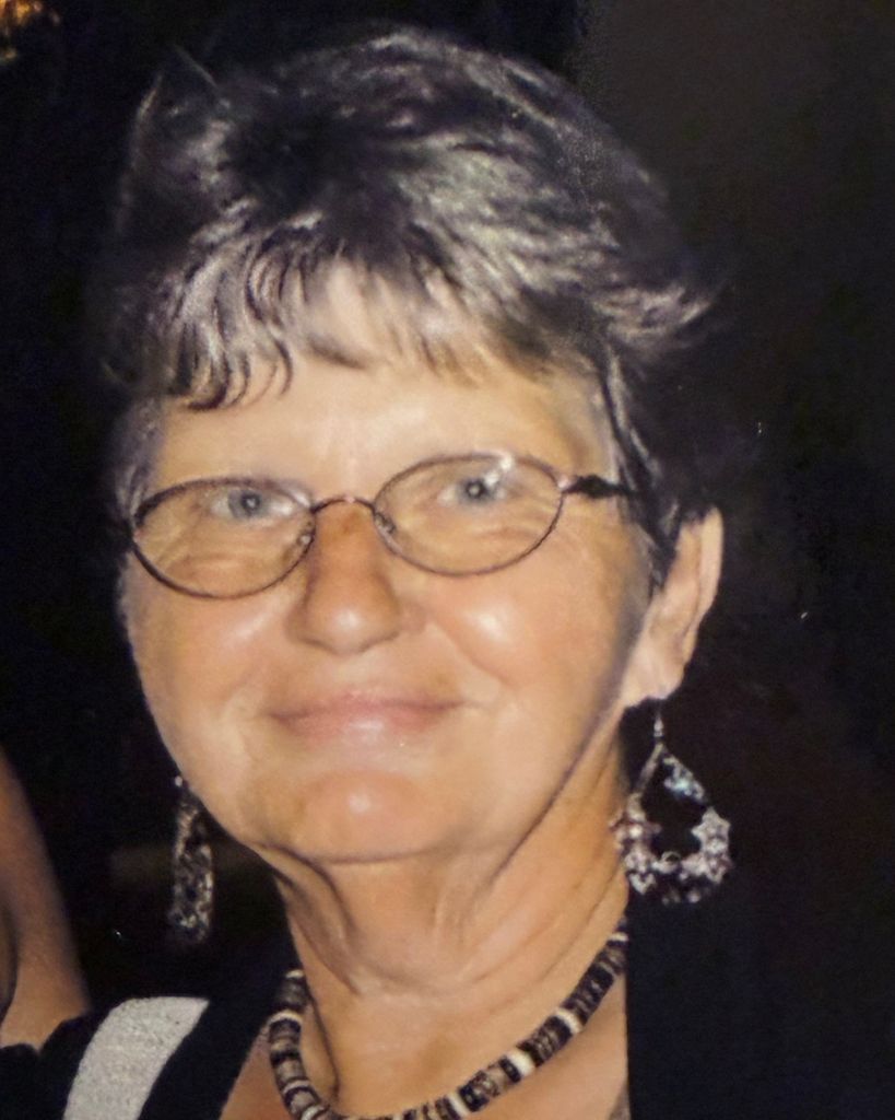 Elaine Daniels Profile Photo