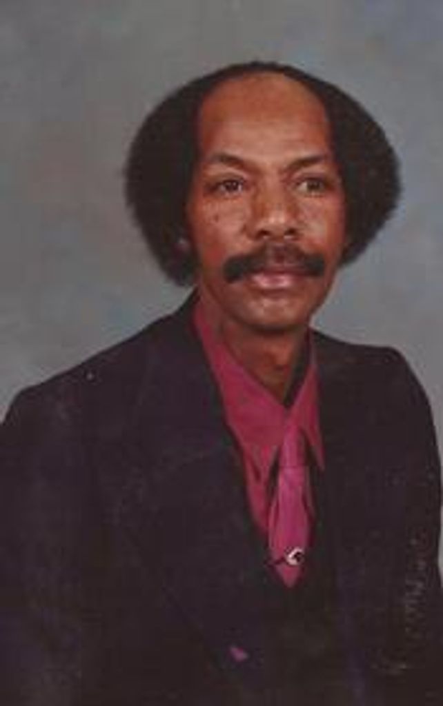 Charles Edward Garlic , Jr. Profile Photo