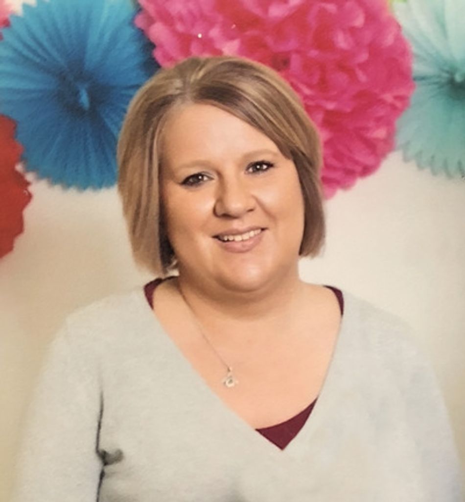 Angie Martin Profile Photo