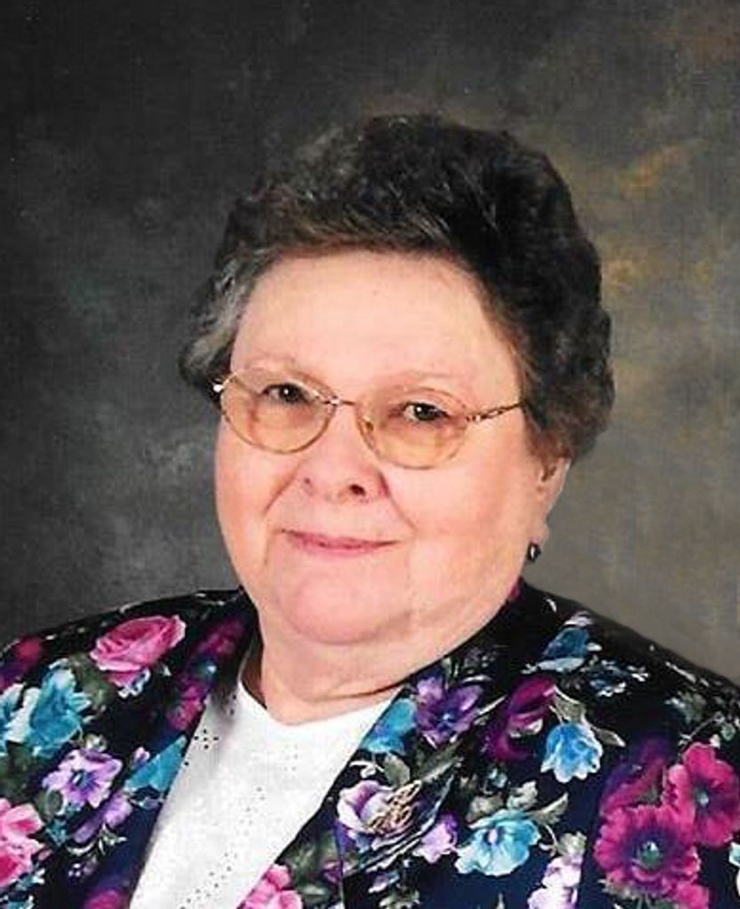 Marjorie 'Helen' (Chestnut)  Chestnut Profile Photo