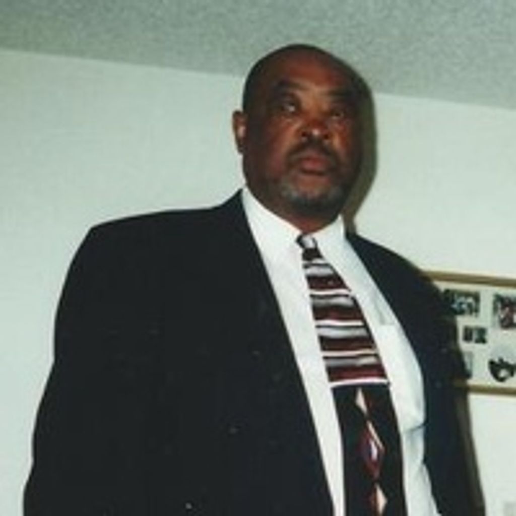 George Lee Tucker