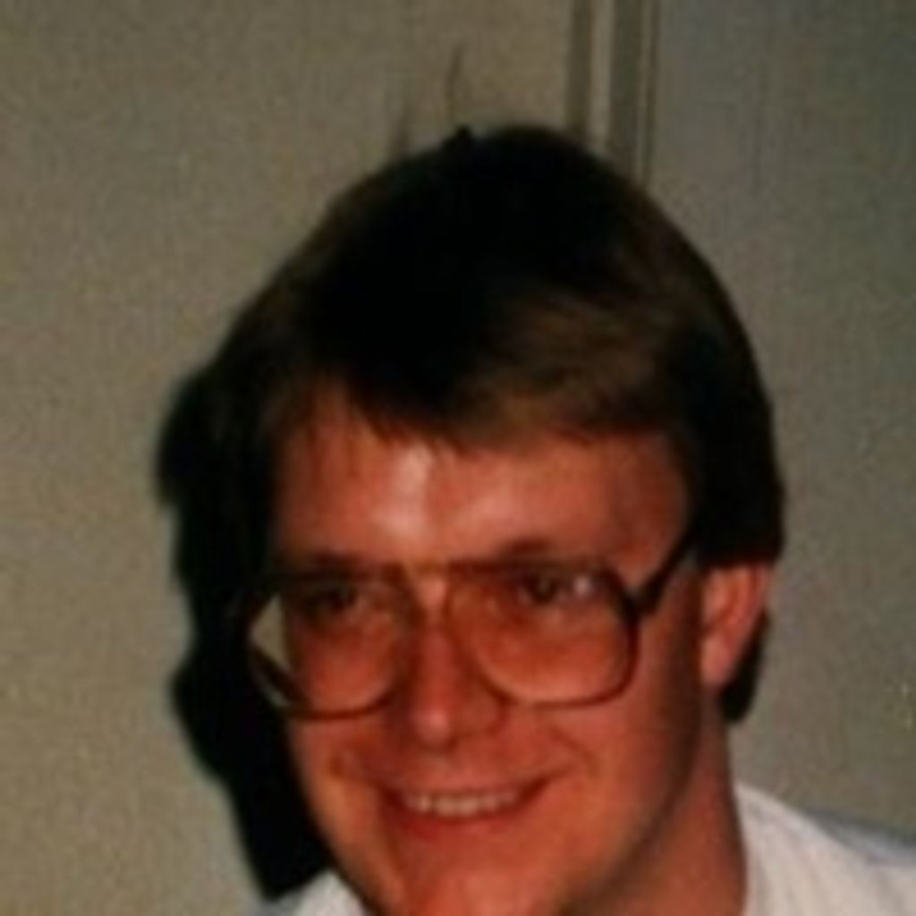 Mathew Scott Hill Profile Photo