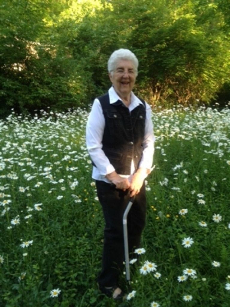 Betty  Jo  Carruthers