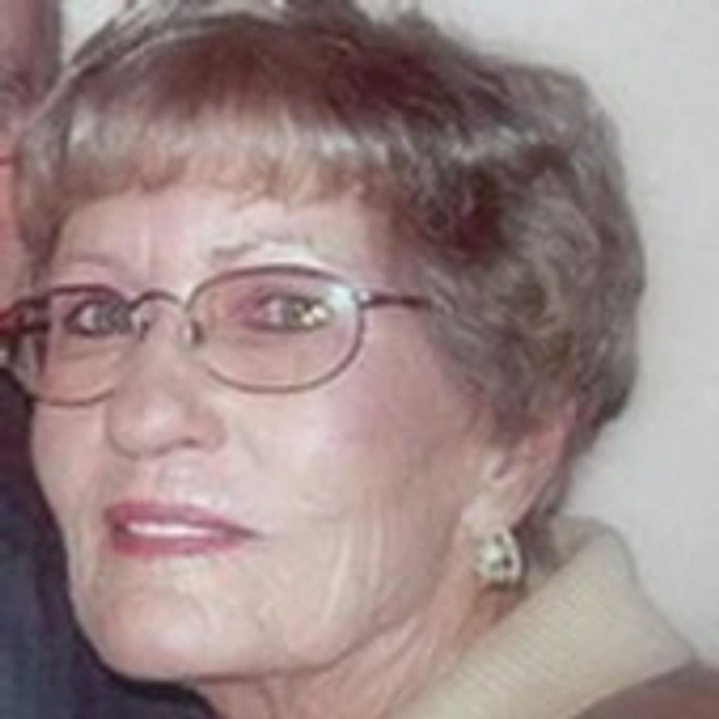 Gloria Dell McNabb