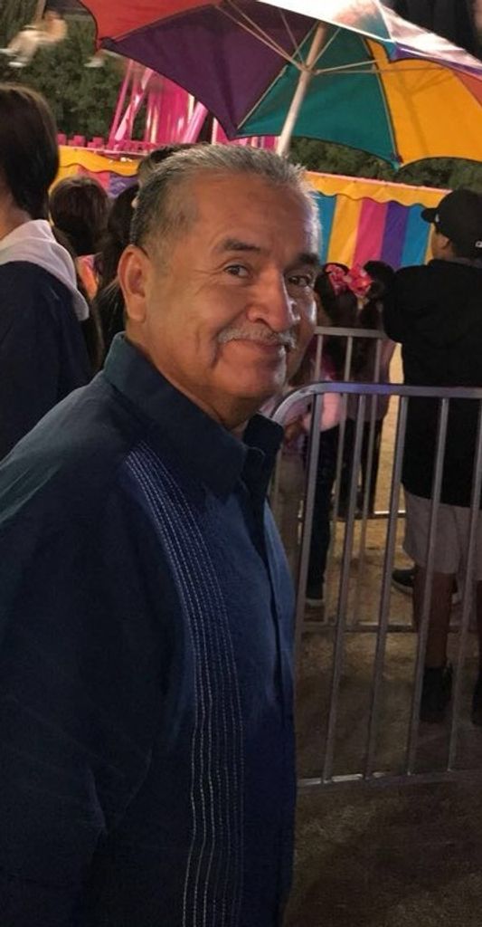 Enrique Gaspar Estrada Profile Photo
