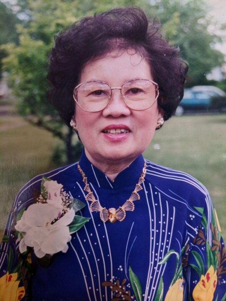 Tinh Thi Xuan Nguyen
