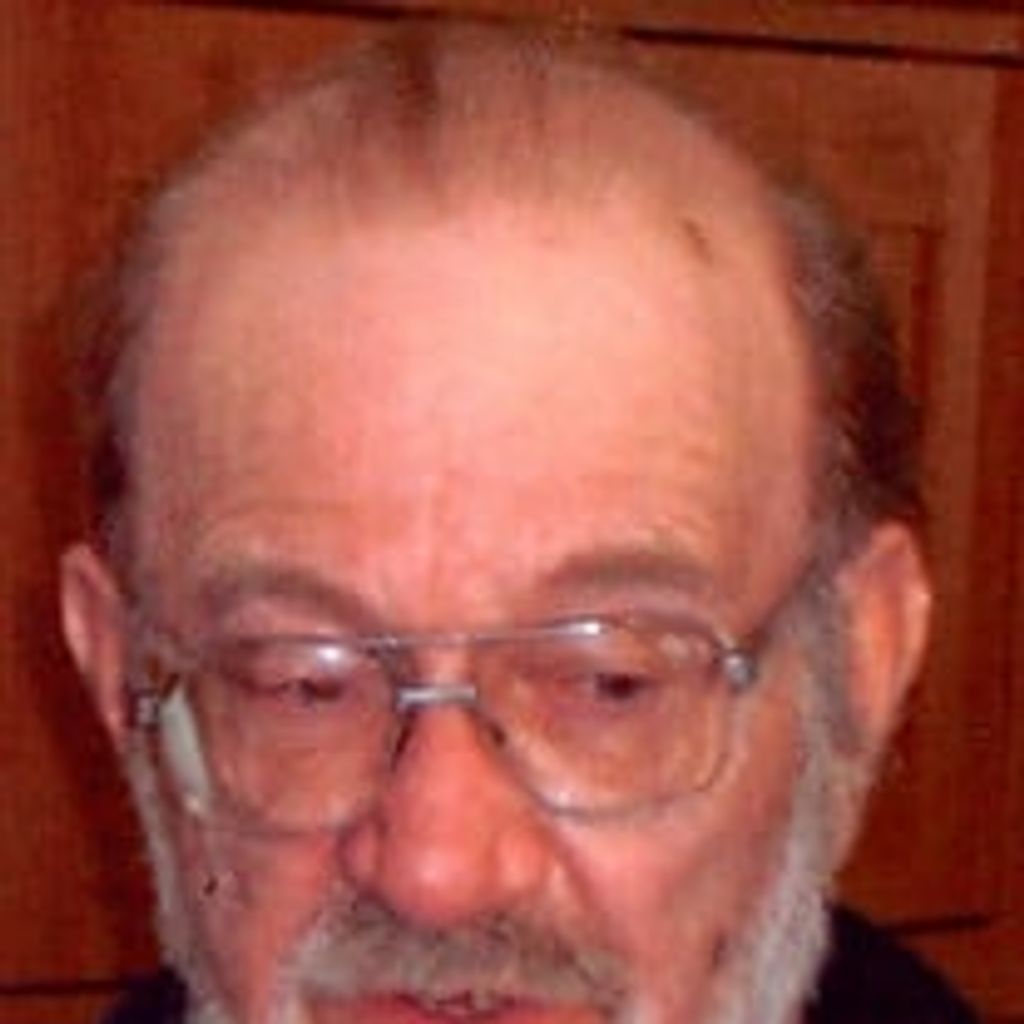 Mr Carl E. Doell