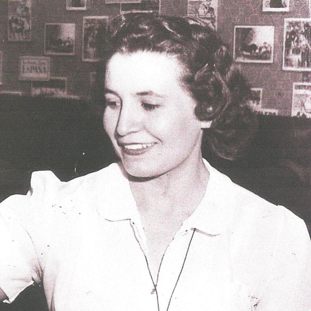 Domina "Minnie" Solis