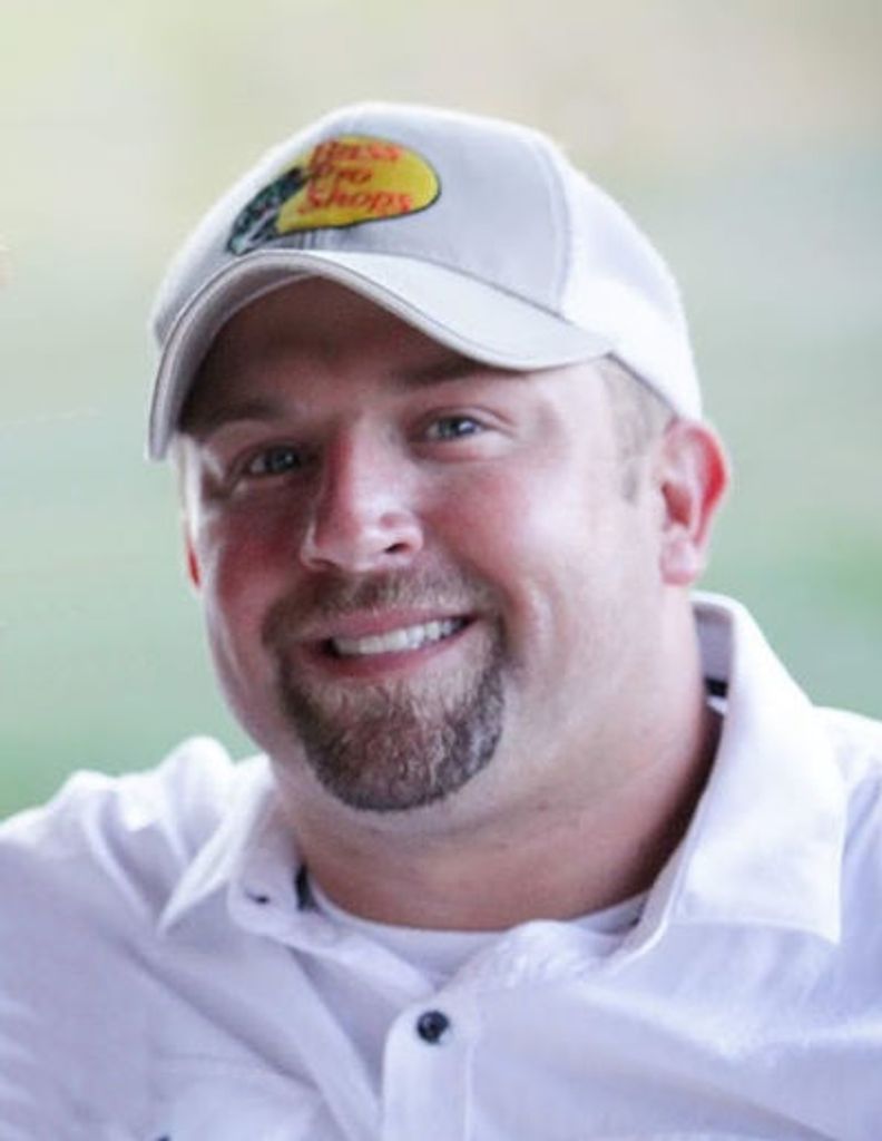 Travis Wade Beyer Profile Photo