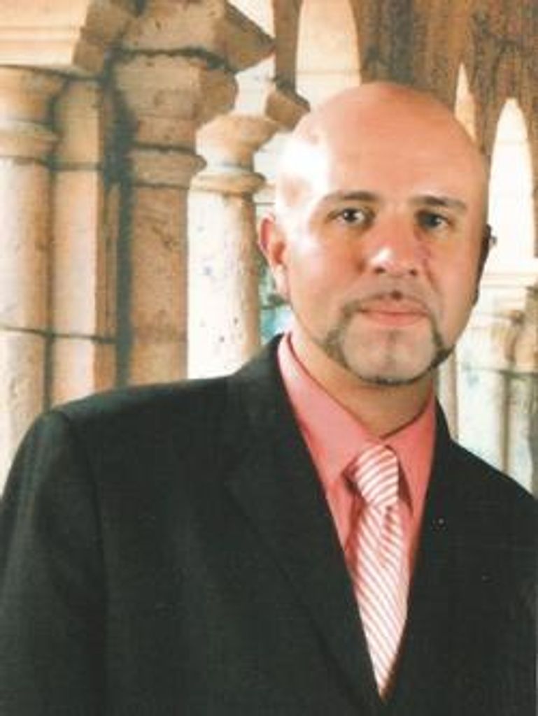 Greg L. Medina Profile Photo