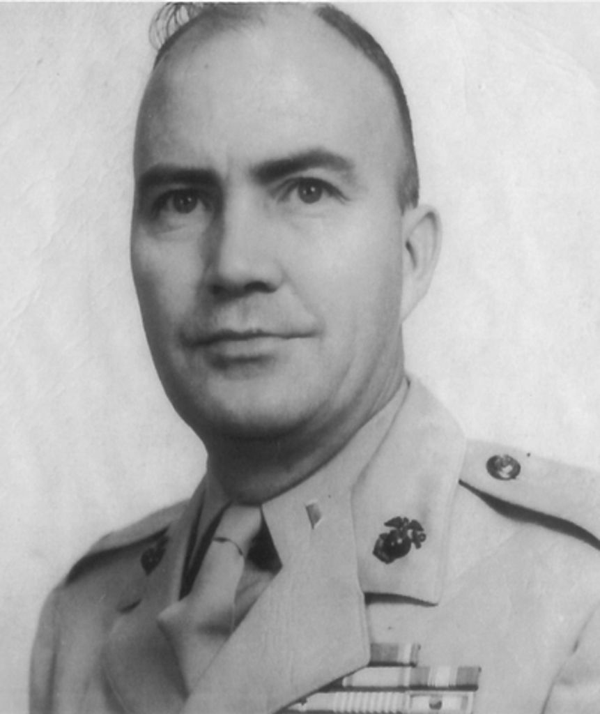 Leon "Lee" Edward Perry Profile Photo