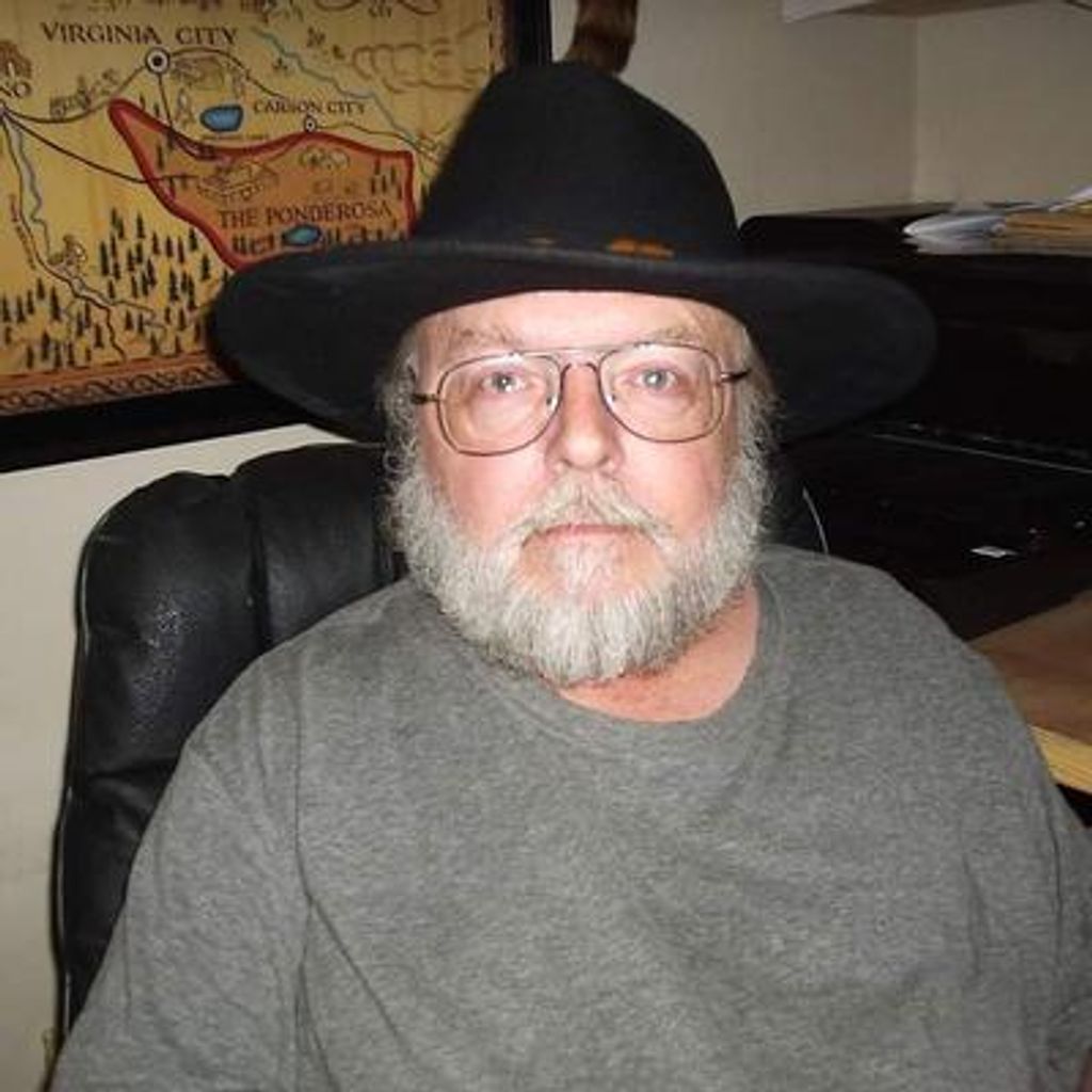 Dennis Armstrong Profile Photo