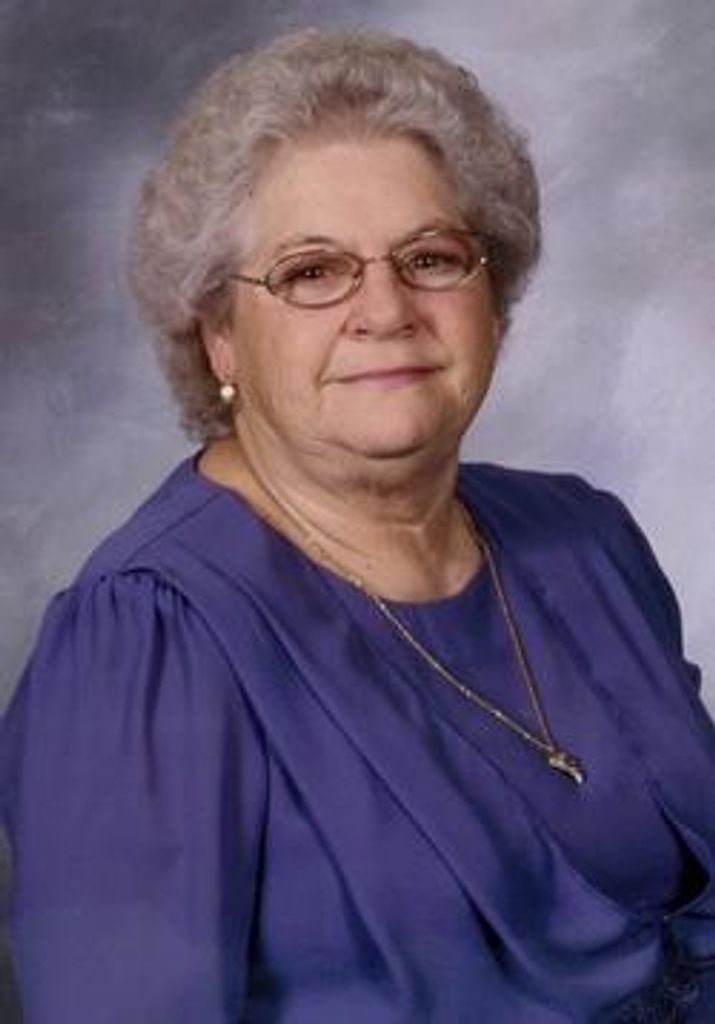 Phyllis Sikes Profile Photo