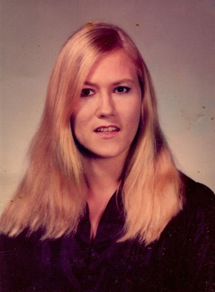 Jo Ann Hernandez Profile Photo