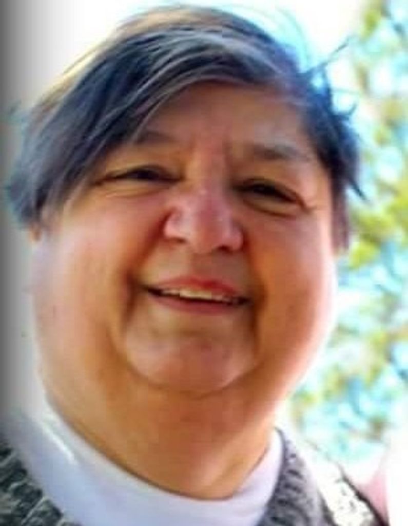 Peggy Sue (Dinuzzo)  Sample Profile Photo