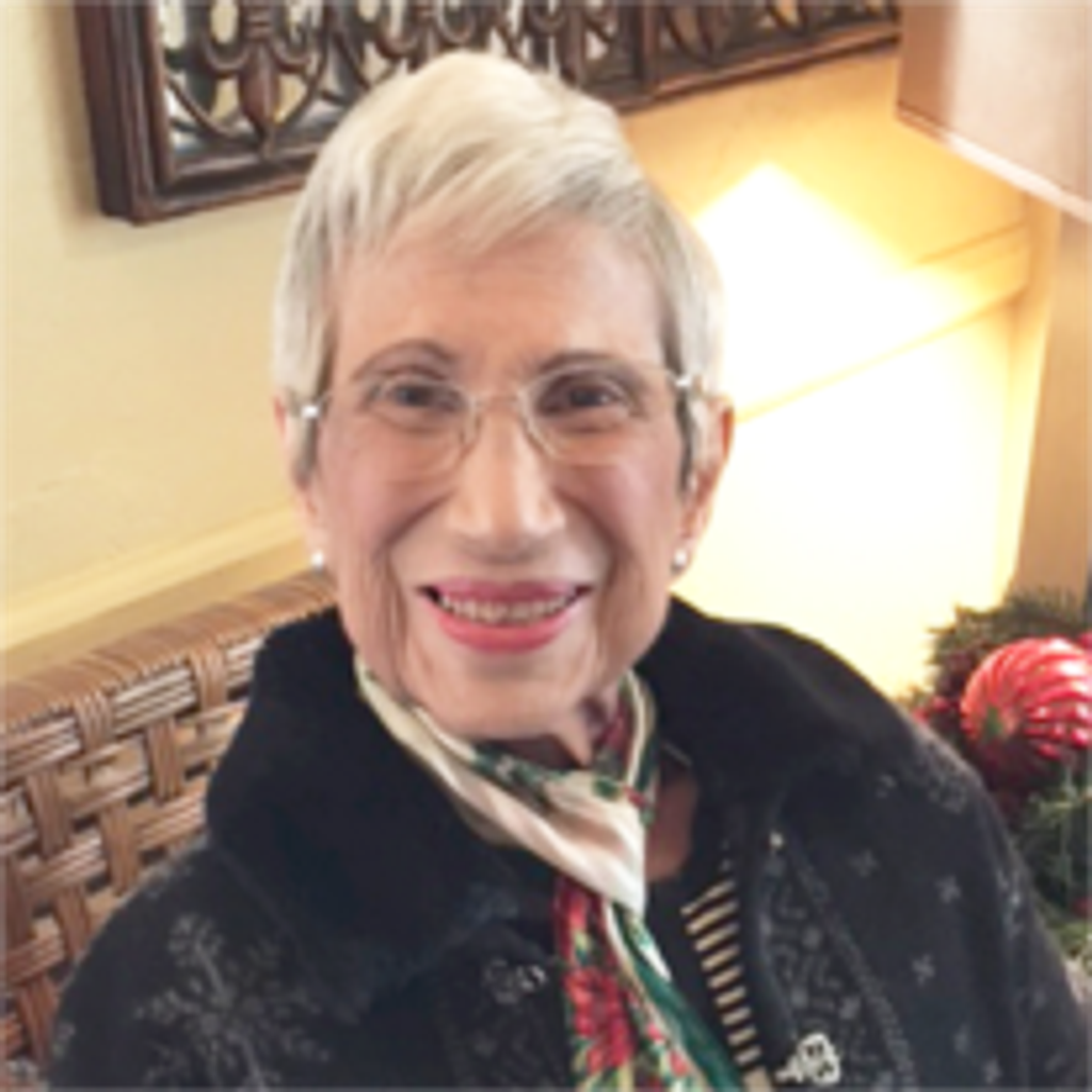 Bella Rose Degruccio