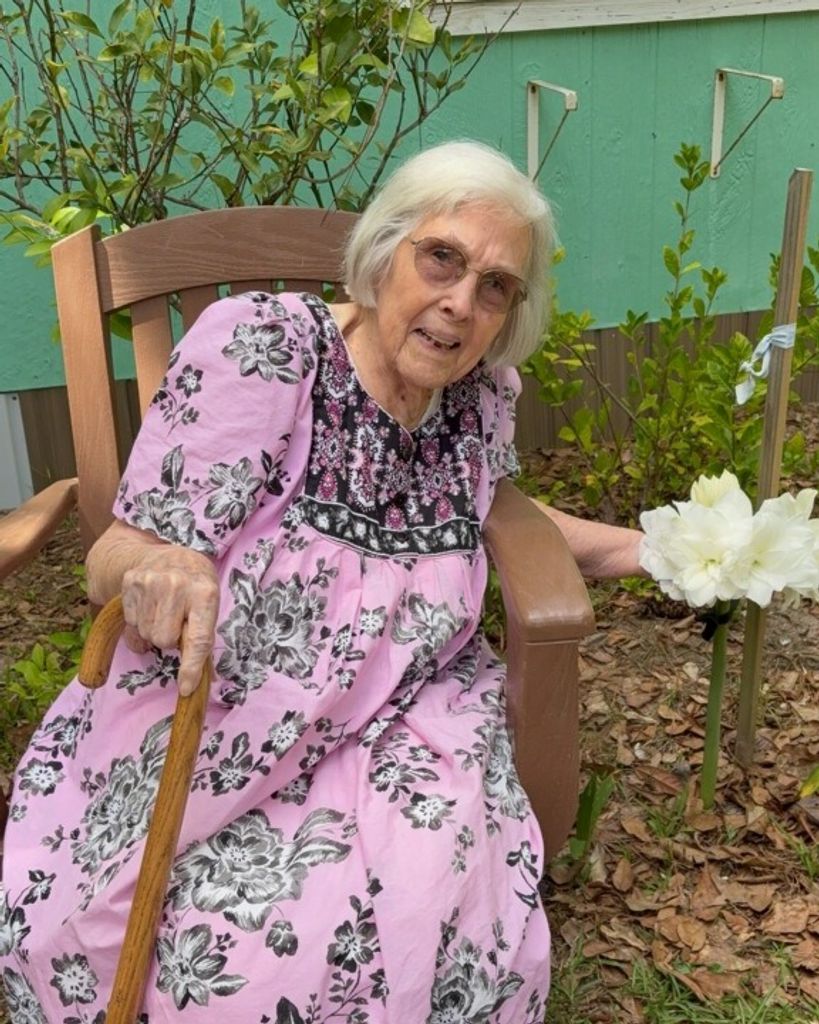 Earline Estelle Moss Profile Photo