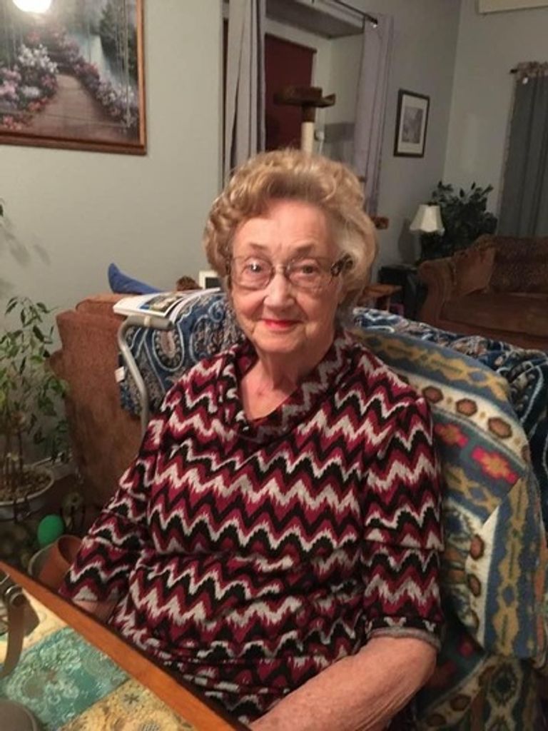 Lois Utter Profile Photo