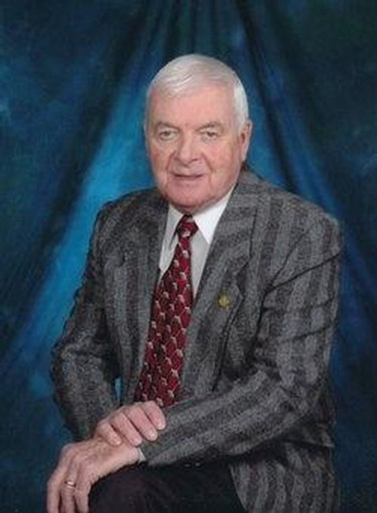 Murray Geurdon Decker, Major Ret'D