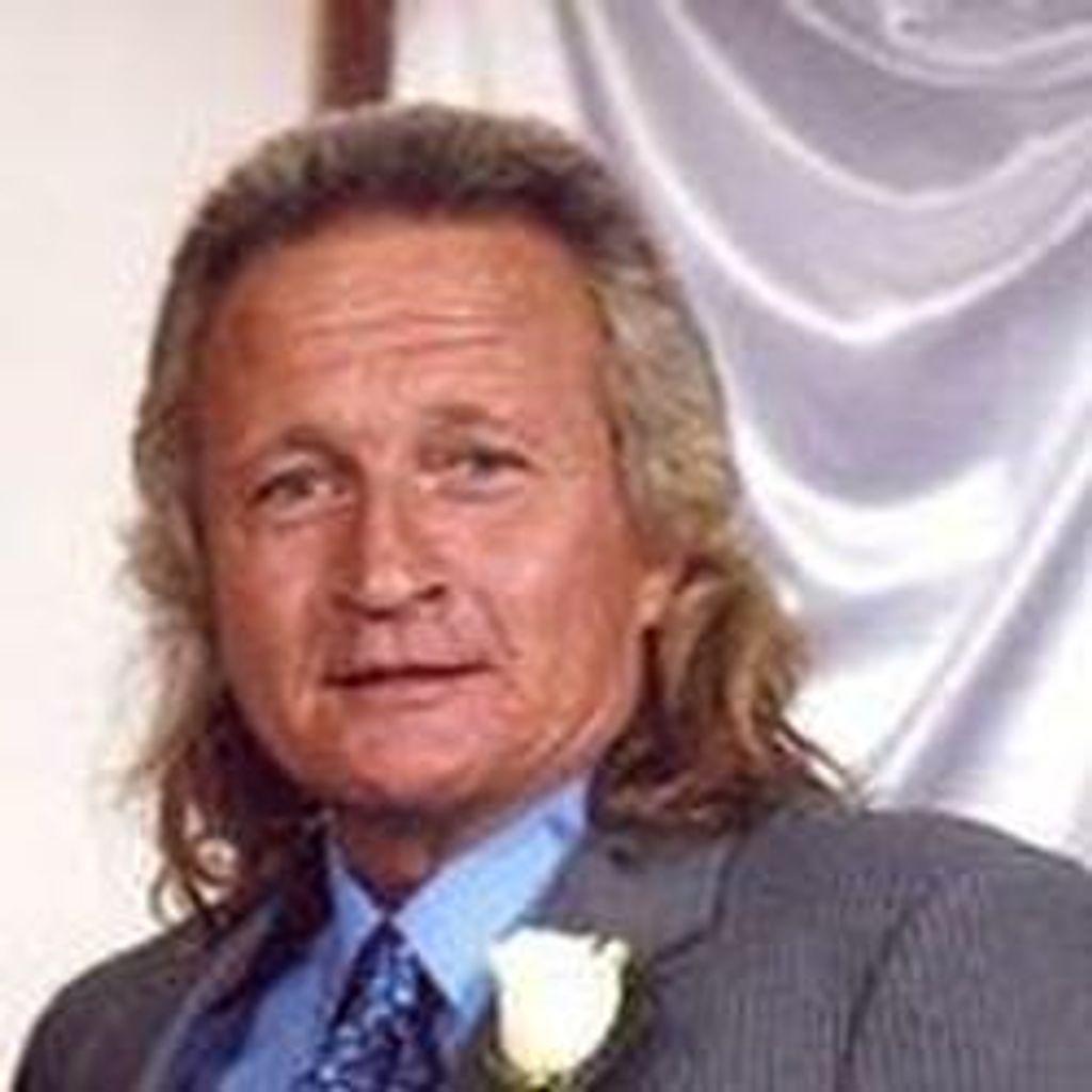 Michael James Alvey Profile Photo