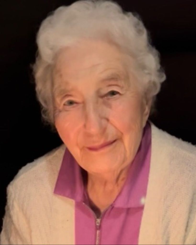 Olive Moore Profile Photo