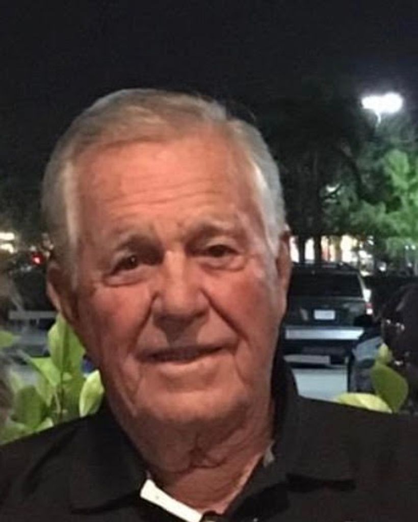Robert J. Dellaquila Profile Photo