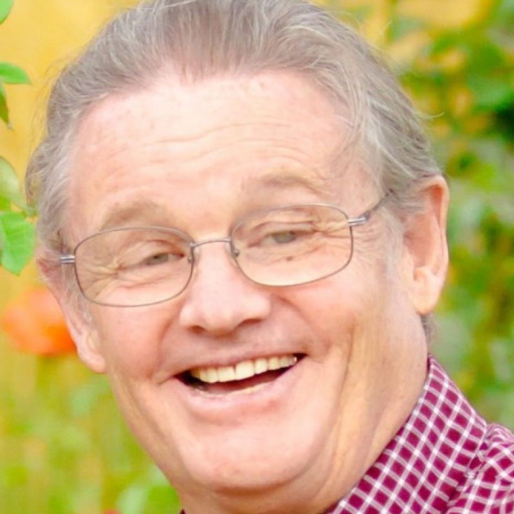 Neil   Bradley