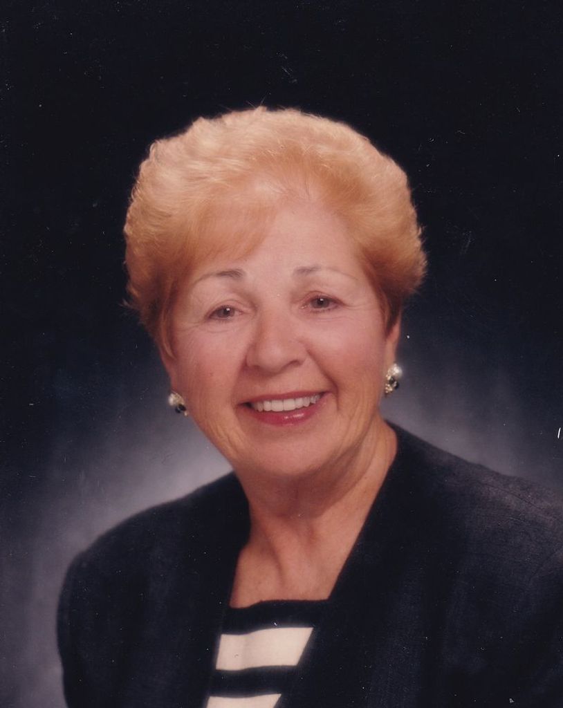 Evelyn Huntzinger