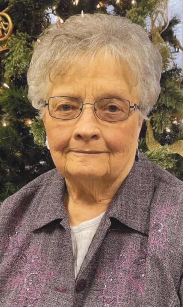 Joan (Grohs) Mueller Profile Photo