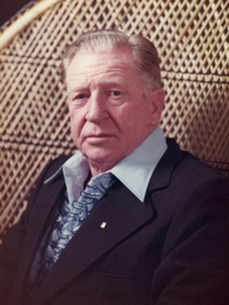 Kenneth Priest