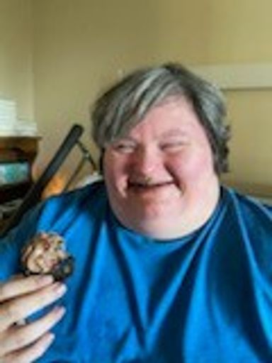 Eric Lee Lynn photo gallery thumbnail 17 of 49