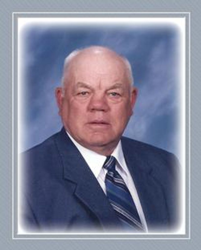 Sylvanus "Enie" Hoecker Profile Photo