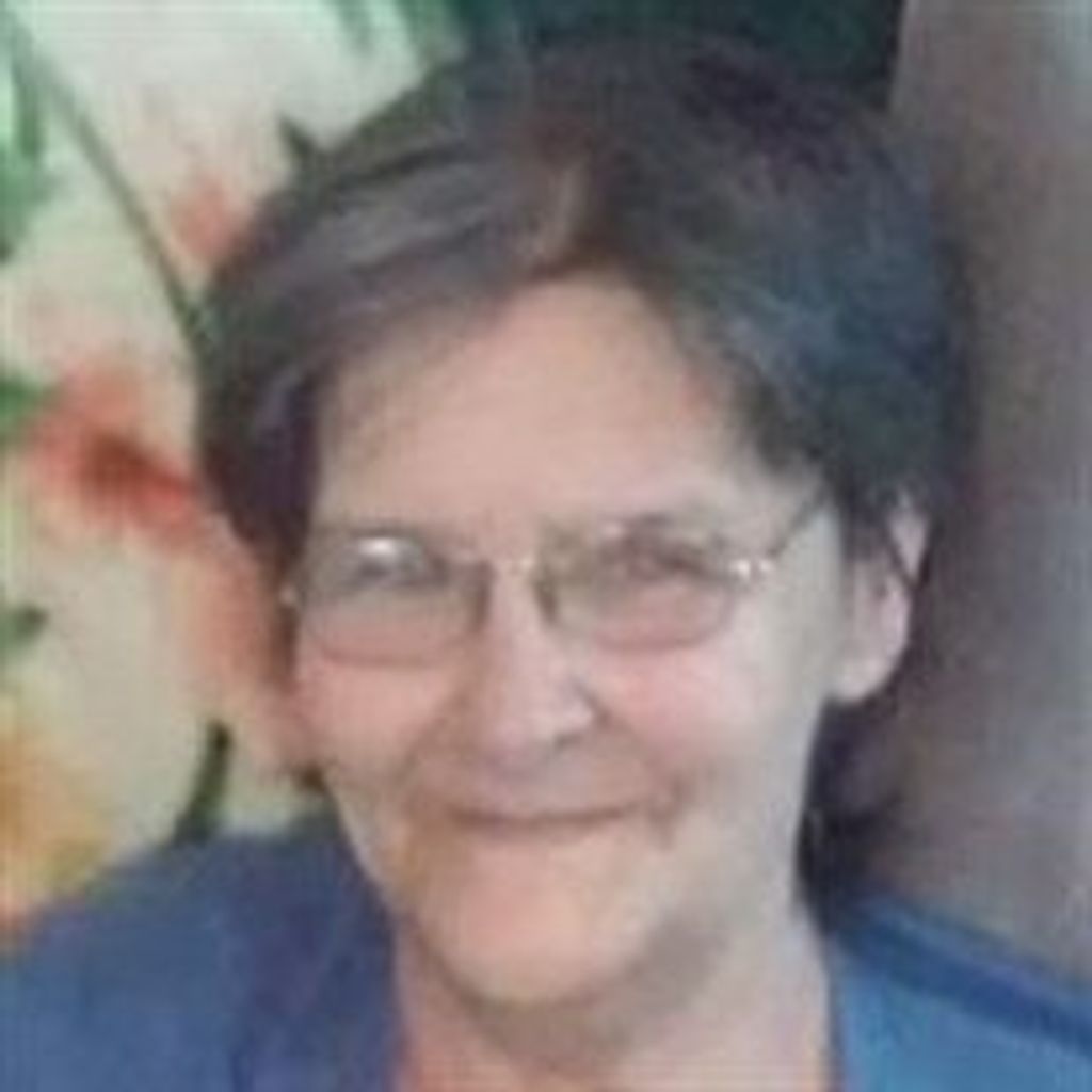 Gayle  Lynn Bridges