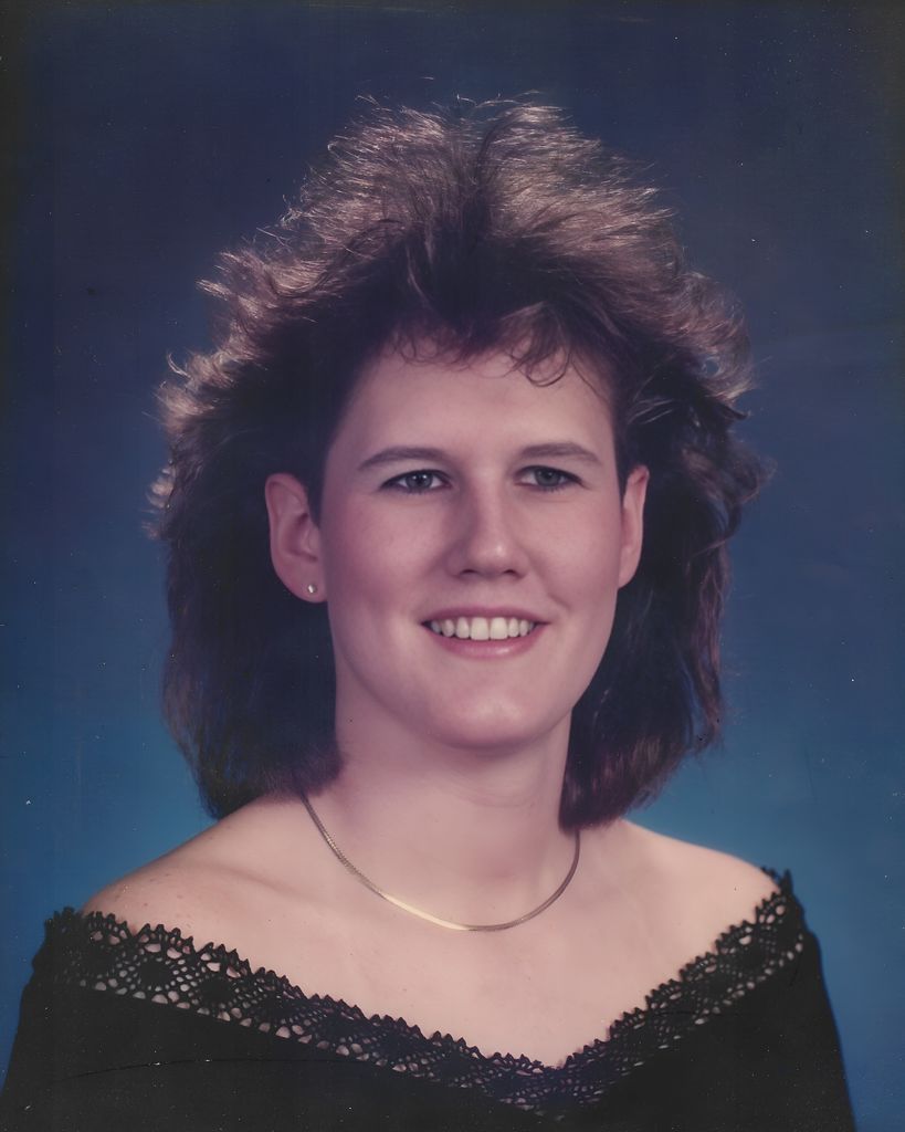 Laura Elizabeth Moses Profile Photo