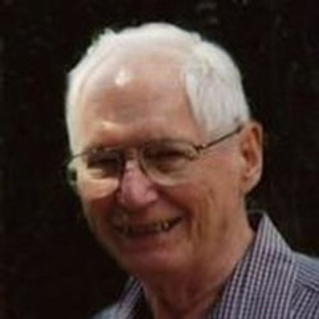Robert C Hollenbeck