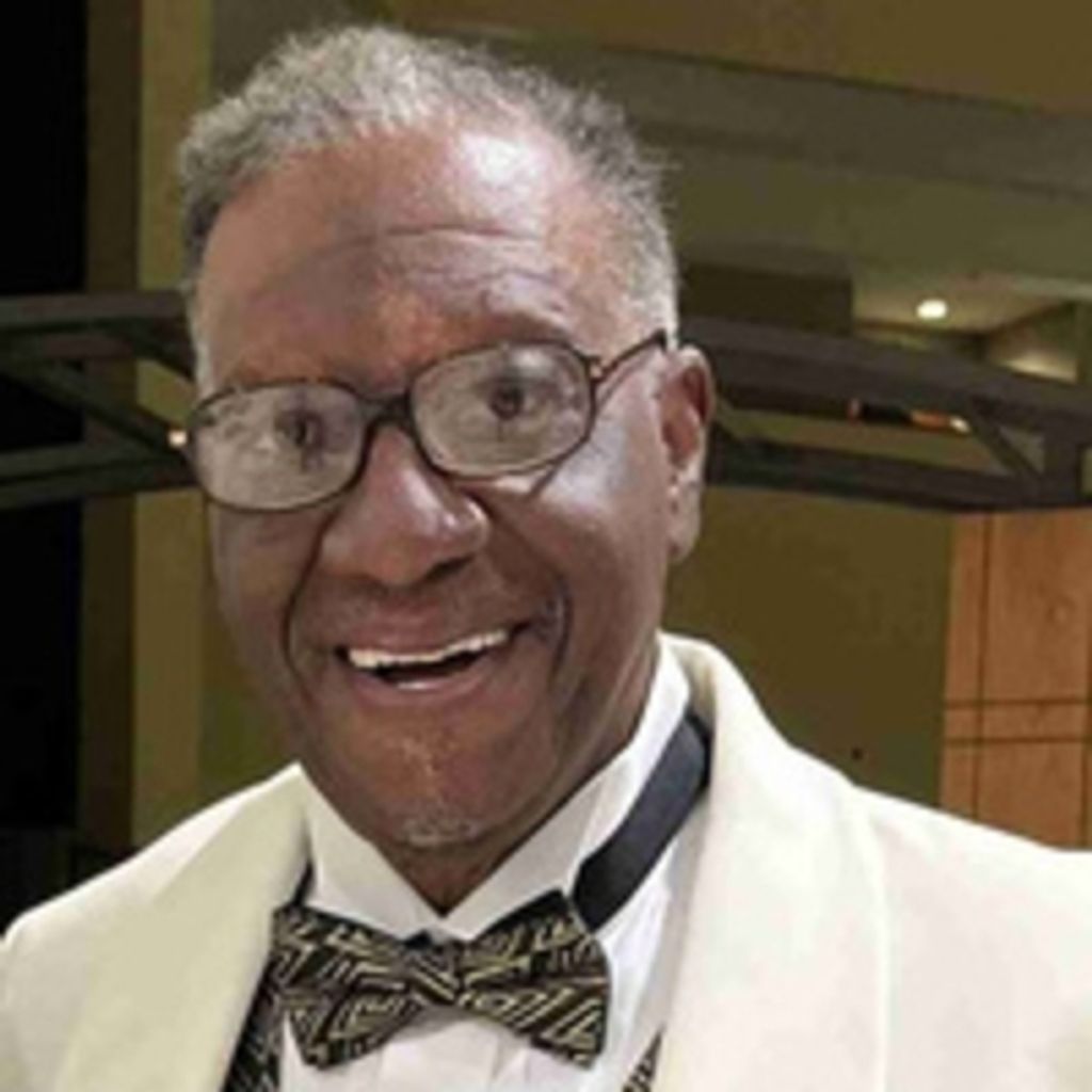 Conrad Bell Profile Photo