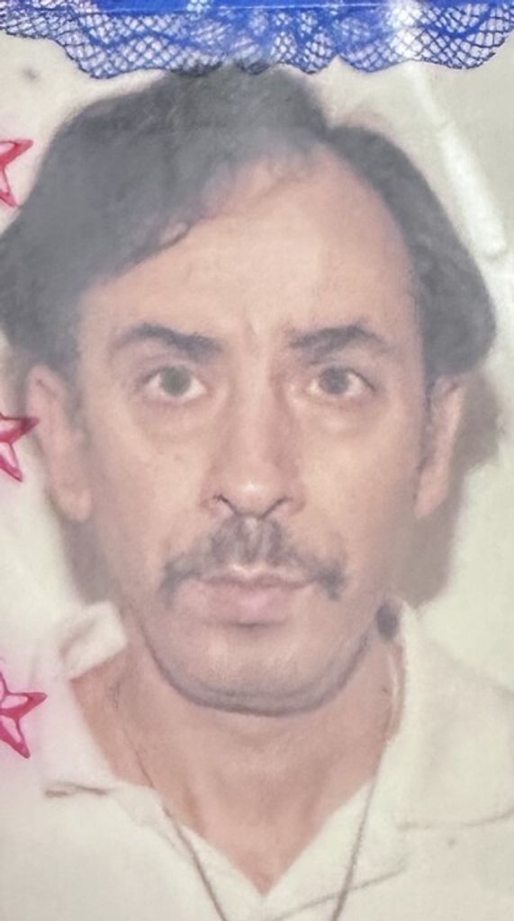 Giuseppe Guadagnino Profile Photo