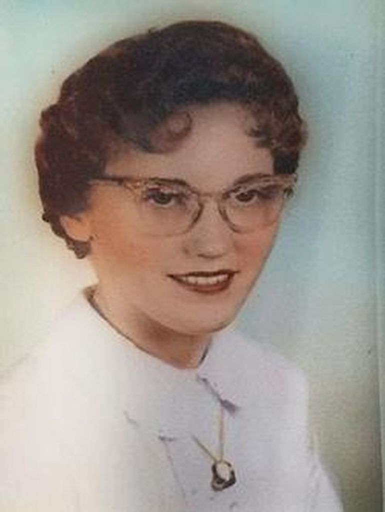 Sara Dare Profile Photo