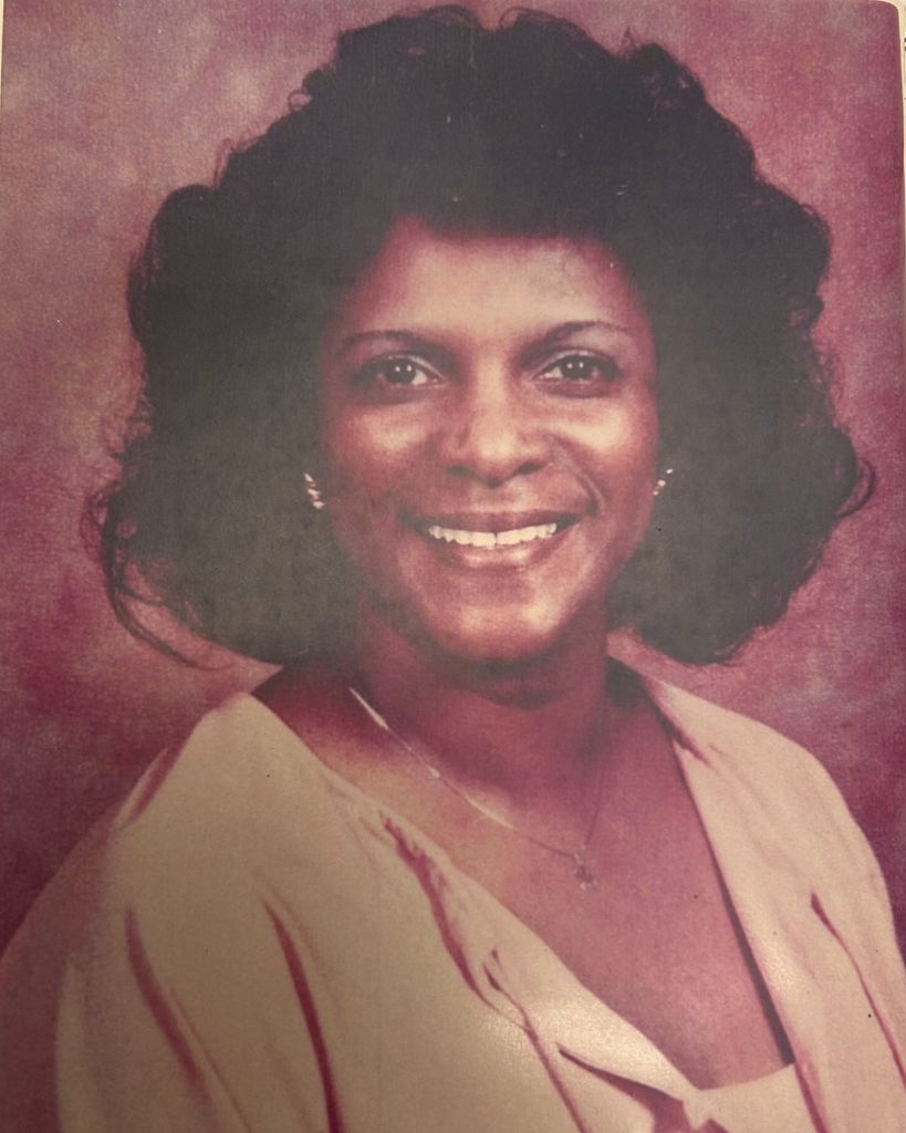 Eurma Lee Kizine Profile Photo