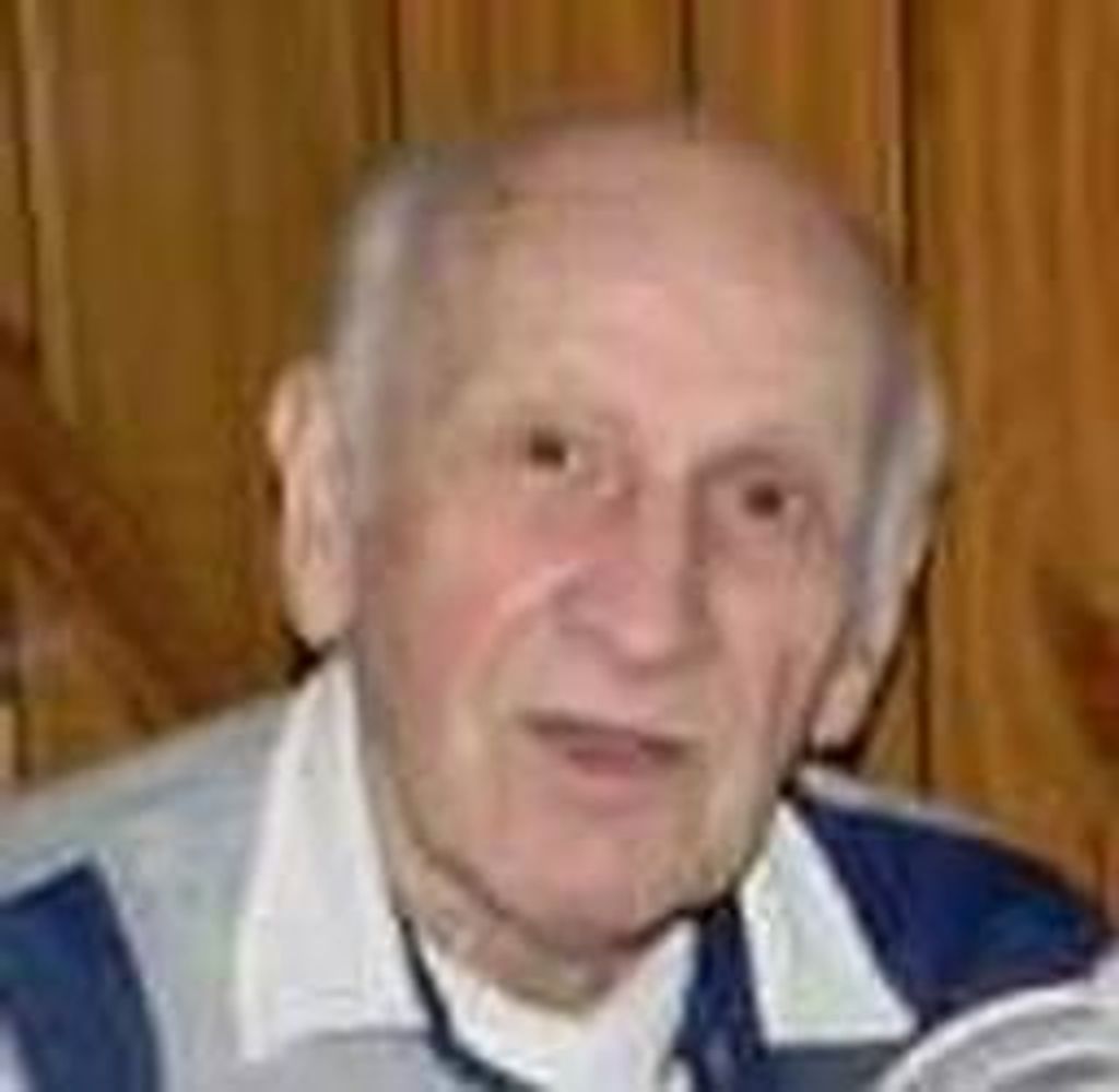 Matthew "Moe" M Miodonski