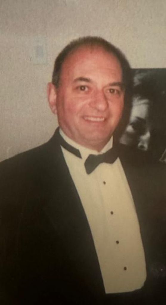 Anthony Delmonte Profile Photo