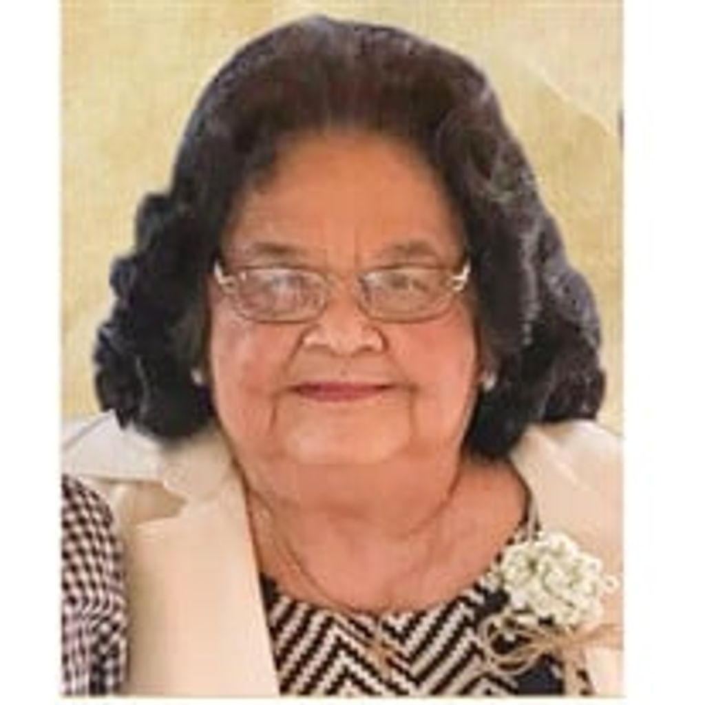Rosario (Charing) "Rose" Baluyot Lasala Treadaway