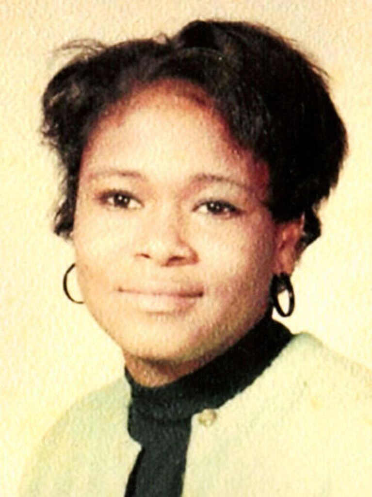 Ms Janet Hayden Profile Photo