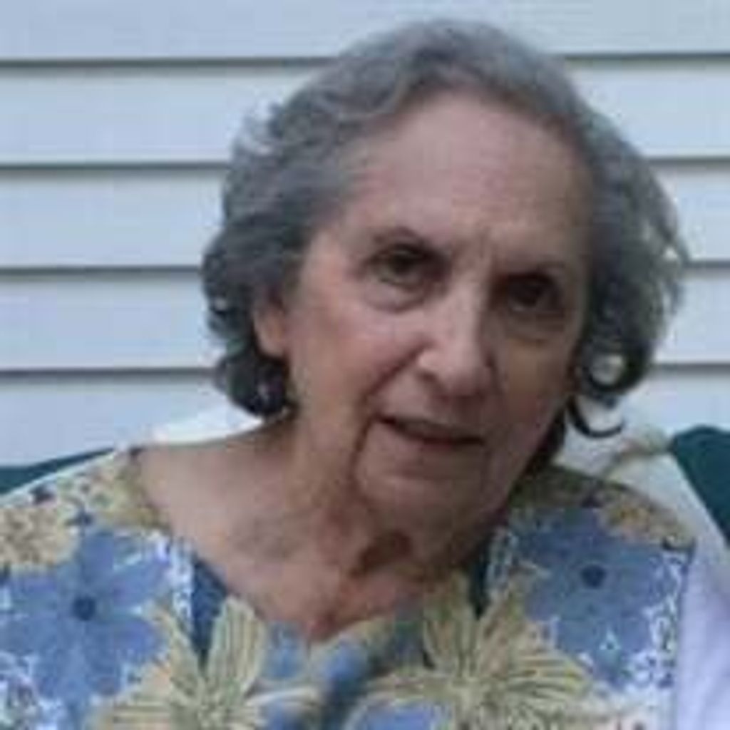 Elizabeth Adamo Profile Photo