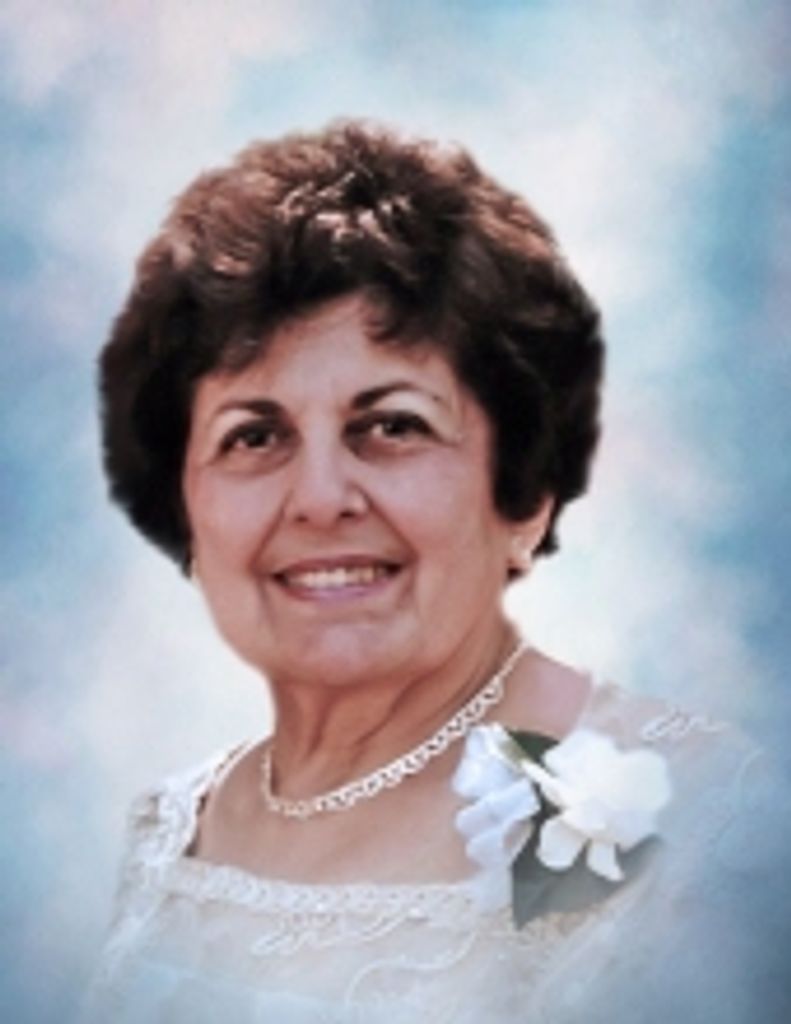 Gloria DeMitis