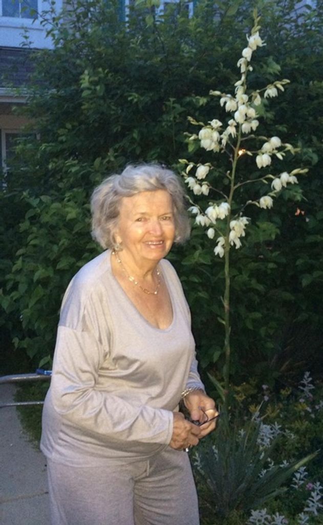 Vera Dzulynsky Profile Photo