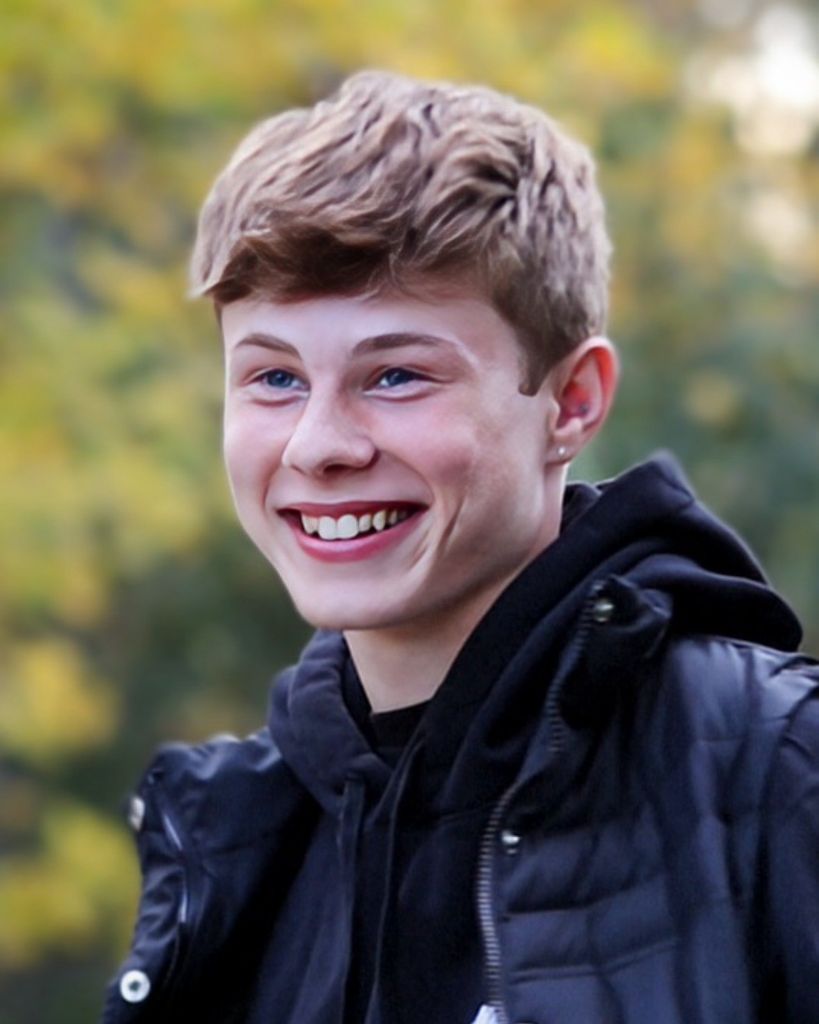 Jake Bergquist Profile Photo